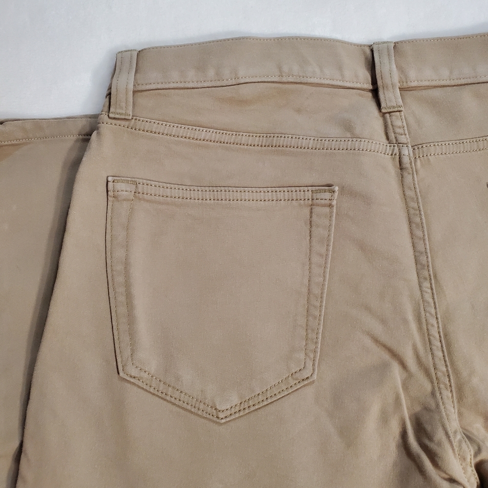 Banana Republic Tan‎ Straight Jeans - Picture 16 of 16